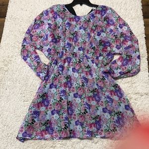 Flowery dress -